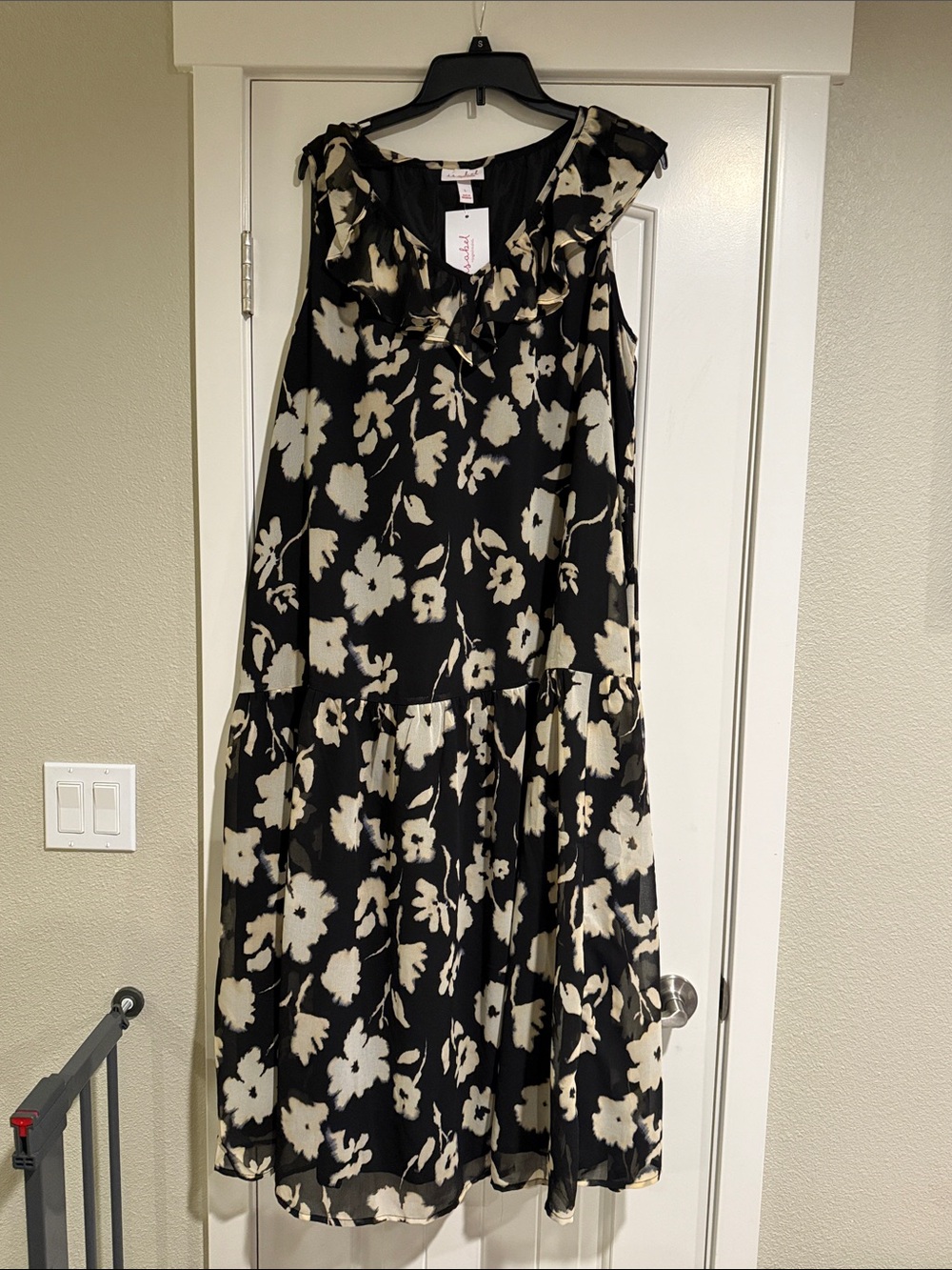 Black & Cream Floral Ruffle Lined Midi Dress